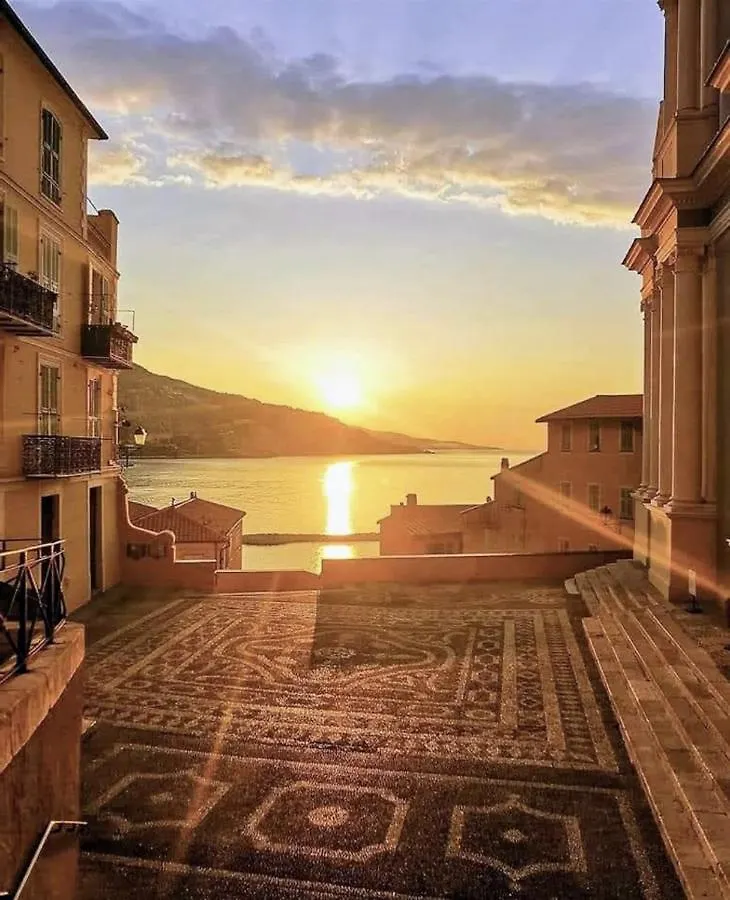 Sablettes Beach-Plage-Vue Mer-Centre Ville Menton Apartman